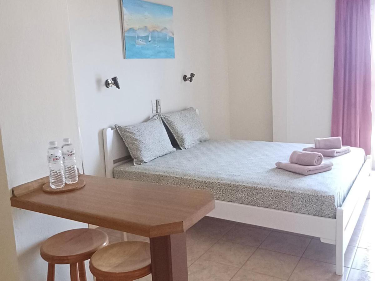 Flora Studios Corfu - Adults Only Benitses  Eksteriør bilde