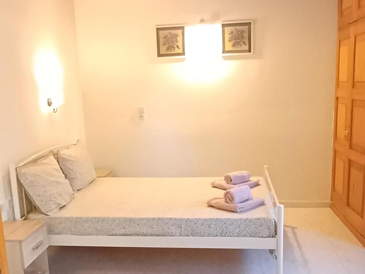 Flora Studios Corfu - Adults Only Benitses  Rom bilde