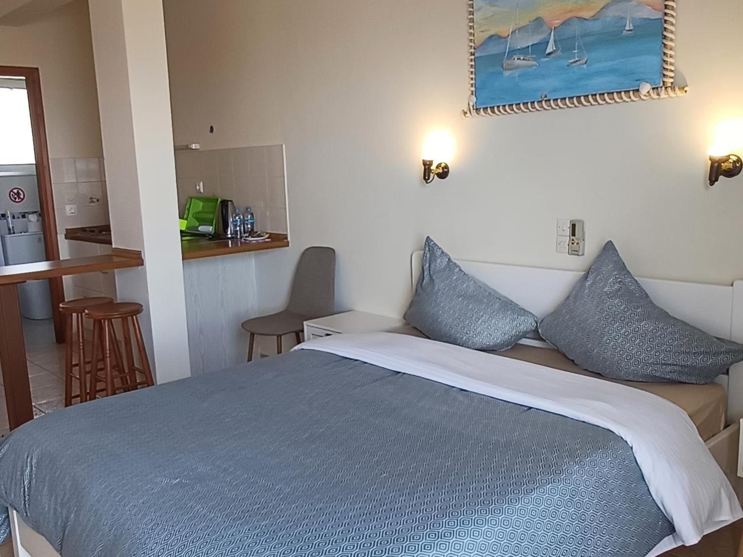 Flora Studios Corfu - Adults Only Benitses  Eksteriør bilde